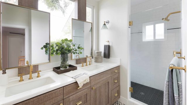 Unlock the Secret to Eco-Friendly Cleaning with This Miracle Spray