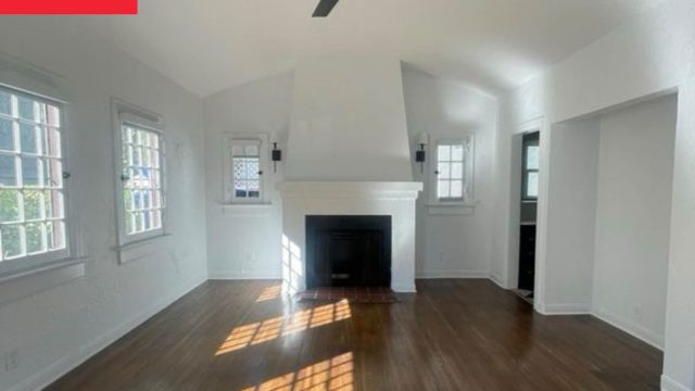 Transforming Vintage Spaces: The Cozy Living Room Makeover You Need to See