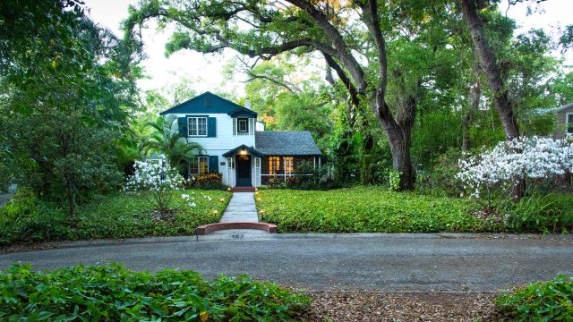 Mastering Home Comfort: Innovative Strategies for a Cool Living Space