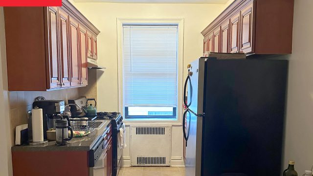 Transforming a Small Kitchen: A Cottage-Inspired Renovation Journey