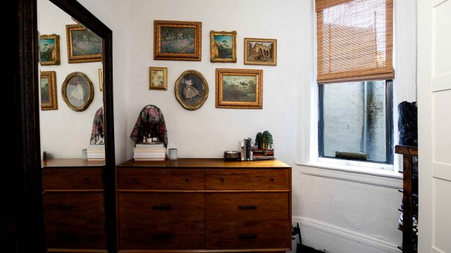 Top Dressers for Small Spaces: Stylish Storage Solutions