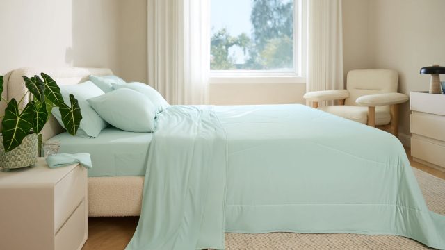 Stay Cool This Summer with Top Moisture-Wicking Sheets on Sale