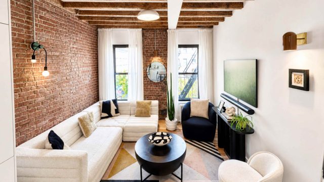 Transforming Space: A Modern Loft Emerges from a NYC Apartment Renovation
