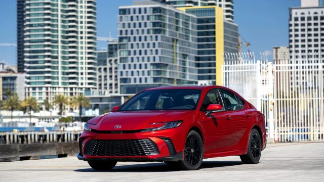 Hybrid Vehicles Drive Growth in Auto Financing for Q2 2023