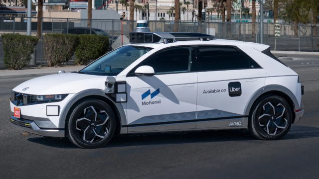 Hyundai Set to Launch Robotaxi Fleet with Waymo This Quarter